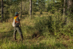 Jonathan Enfinger guiding a quail and pheasant hunt.